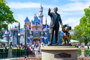 We're conveniently located less than 5 miles away from the "Happiest Place on Earth" – Disneyland! For families and Disney enthusiasts, our location is an absolute dream come true.
